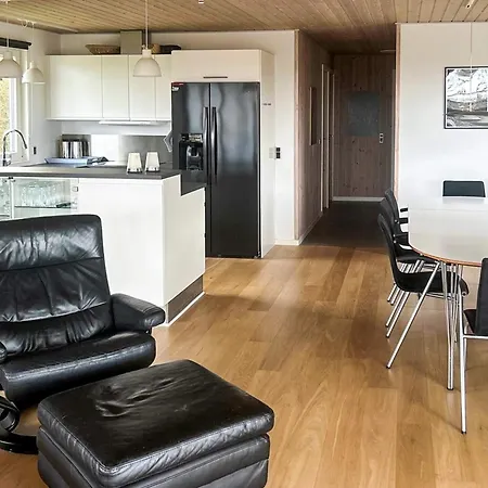 Luxury Retreat In Hejlsminde Nyaraló *
